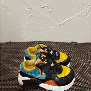 Nike Toddler Air Max Excee D2N - Size 6C
